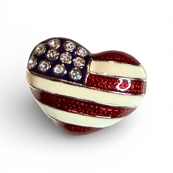 Jewelry - #9–❤️$5/$25❤️Patriotic Heart Flag Charm Broach- Red, White & Blue
